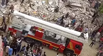 Karaçi'de Çöken Binada Can Kaybı 27'ye Yükseldi