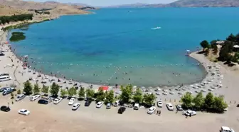 Hazar Gölü, Tatilcilerin Gözdesi Oldu