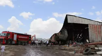 Tuşba'da Yangın Kontrol Altına Alındı