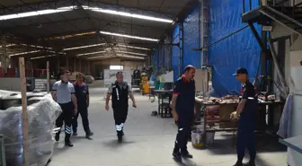 Aksaray'da Fabrikada Patlama: Bir İşçi Hayatını Kaybetti, Üç Yaralı