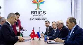 Hakan Fidan, BRICS Zirvesi'nde Lavrov ile Görüştü