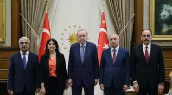 Cumhurbaşkanı Erdoğan, DEM Parti İmralı Heyetini Kabul Etti