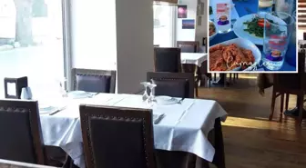 İstanbul'daki restoranda skandal! Ağza alınmayacak küfürleri bardaklara bastılar