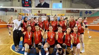 Düzce Voleybol Takımları Analig Müsabakalarında Başarı Elde Etti