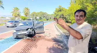Manavgat'ta Lastiği Patlayan Otomobil Takla Attı, Sürücü Yaralanmadı