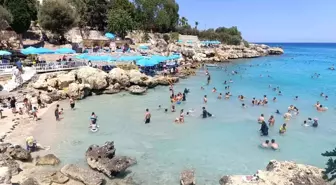 Mersin Silifke Sahilleri Tatilcilerle Dolu