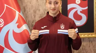 Milli Boksör Dilara Sak Trabzonspor'da
