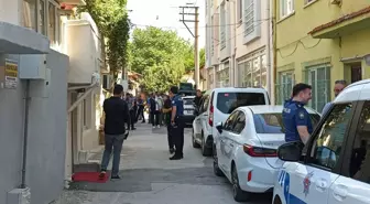 Polis Memurunu Yaralayan Şüpheli Bıçakla Yakalandı