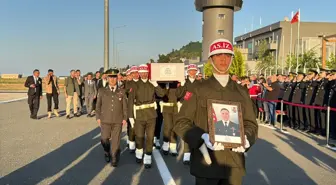 Pençe-Kilit Harekat bölgesinde şehit olan Piyade Uzman Çavuş Kani Obi'nin naaşı Ordu'ya getirildi
