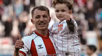 17 yıl sonra Sivasspor'a veda eden Ziya Erdal'dan kulübüne sert tepki
