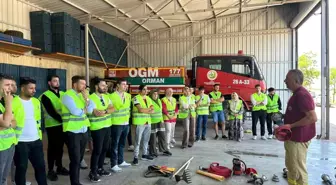 AK Parti Tepebaşı Gençlik Kolları Yangın Eğitimi Aldı