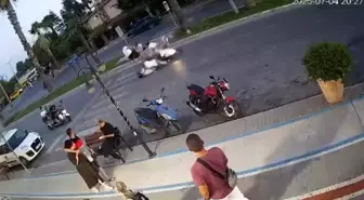 Antalya'da Motosiklet Kazası: 4 Yaralı