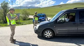 Erzurum'da Düzensiz Göçmen Operasyonu: 26 Kaçak Yakalandı