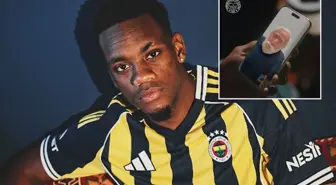 Fenerbahçe Jhon Duran'ı Kurtlar Vadisi'nin efsane ismiyle tanıttı