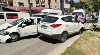 Kuşadası'nda Freni Tutmayan Araç Kazaya Neden Oldu