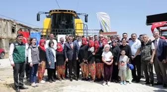 Kütahya'da Tarımsal Makine Parkı Projesi'ne Anahtar Teslim Töreni