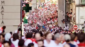 San Fermin Festivalinde Boğa Koşularında 8 Yaralı