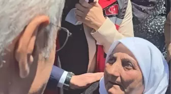 ŞEHİT ANNESİ, CUMHURBAŞKANI ERDOĞAN'A KÜRTÇE SELAM GÖNDERDİ
