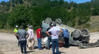 Sinop'ta Otomobil Takla Attı: 3 Yaralı