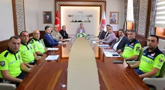 Bayburt'ta İl Trafik Komisyonu Toplantısı Gerçekleşti