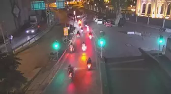 Beyoğlu'nda Eğlence Amacıyla Tüneli Kapatan Motosiklet Sürücülerine Cezalar Kestirildi