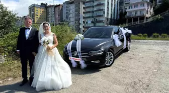 Endonezya'da Tanıştığı Aşkıyla Rize'de Düğün Yaptı