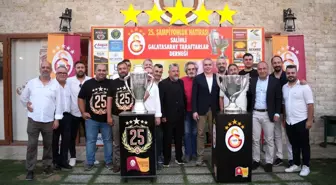 Salihli'deki Galatasaraylılardan çifte kupalı kutlama