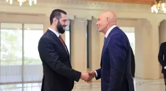 ABD Büyükelçisi Tom Barrack, Şam'da Suriye Cumhurbaşkanı ile Görüştü