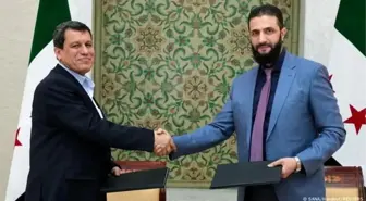 Mazlum Abdi, ABD Büyükelçisi ve Suriye Cumhurbaşkanı ile Bir Araya Geldi