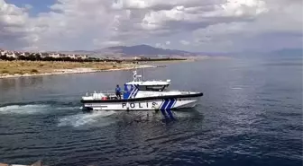 Van Gölü'nde Büyük Arama Kurtarma Tatbikatı