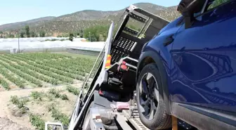 Amasya'da Tır ve Kamyonet Kavşakta Çarpıştı: 2 Yaralı