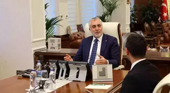 Bakan Işıkhan: 'Kanser hastalarımızı yalnız bırakmadık, 5 yeni akıllı ilaç geri ödeme listesine alındı'