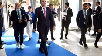 Bakan Kurum, Arnavutluk Başbakanı Rama, İtalya ve Ukraynalı bakanlarla görüştü
