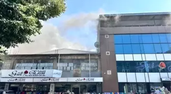 Bursa'da Tekstil Atölyesinde Yangın: Yaşlı Kadın Mahsur Kaldı