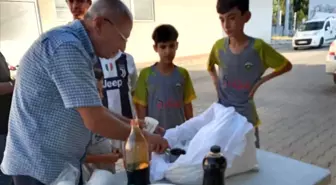 Sarıgöl'de Muharrem Ayı'nda Nostaljik İkram: Pekmezli Karbastı
