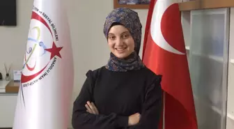 Depremde evi yıkılan Şevval Ece Kılınçer, LGS'de Türkiye birincisi oldu