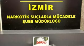 İzmir'de Narkotik Operasyonları: 4 Kilo Uyuşturucu Ele Geçirildi