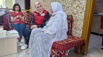 Kızılay Gönüllüleri Huzurevinde Neşe Dolu Anlar Yaşattı