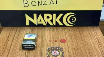 Kula'da Uyuşturucu Operasyonlarında 2 Tutuklama
