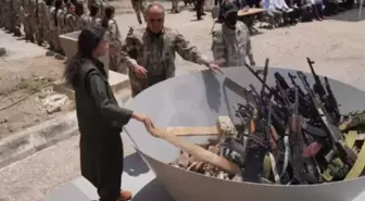 PKK'nın silah bırakma kararı dünya basınında geniş yankı uyandırdı