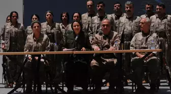 Silahlarını yakarak imha eden PKK'lıların kimlikleri belli oldu! İşte Bese Hozat'ın gerçek adı