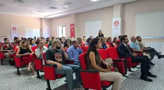 Tunceli'de Aile ve Hukuk Söyleşisi Gerçekleştirildi