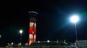 Sabiha Gökçen Havalimanı 15 Temmuz'u özel ışıklandırmayla kutlayacak