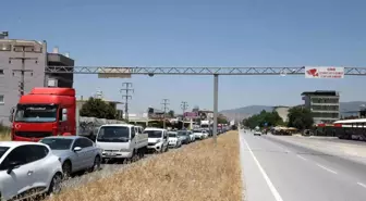 Aydın-Muğla Karayolunda Yoğun Trafik Aksamaları