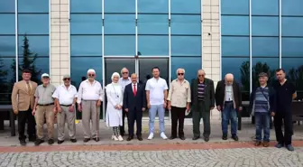 Huzurevi Sakinleri Düzce Üniversitesi'nde Doğa ve Bilgiyle Buluştular