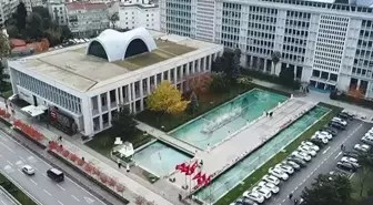 İBB'ye yönelik son operasyonda gözaltına alınan 10 kişiden 8'i tutuklandı