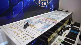 Sahte Kiralık Araç İlanlarıyla 74 Kişi Dolandırıldı, 26 Şüpheli Tutuklandı