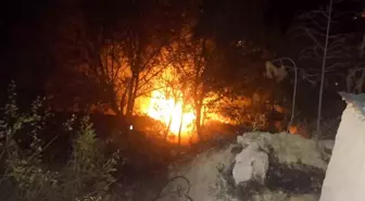 Malatya'da Bahçede Yangın Paniğe Neden Oldu