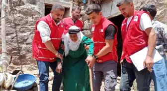 Patnos'ta 90 yaşındaki kadına Kızılay kucak açtı