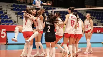 U16 Kız Voleybol Milli Takımı Finale Yükseldi